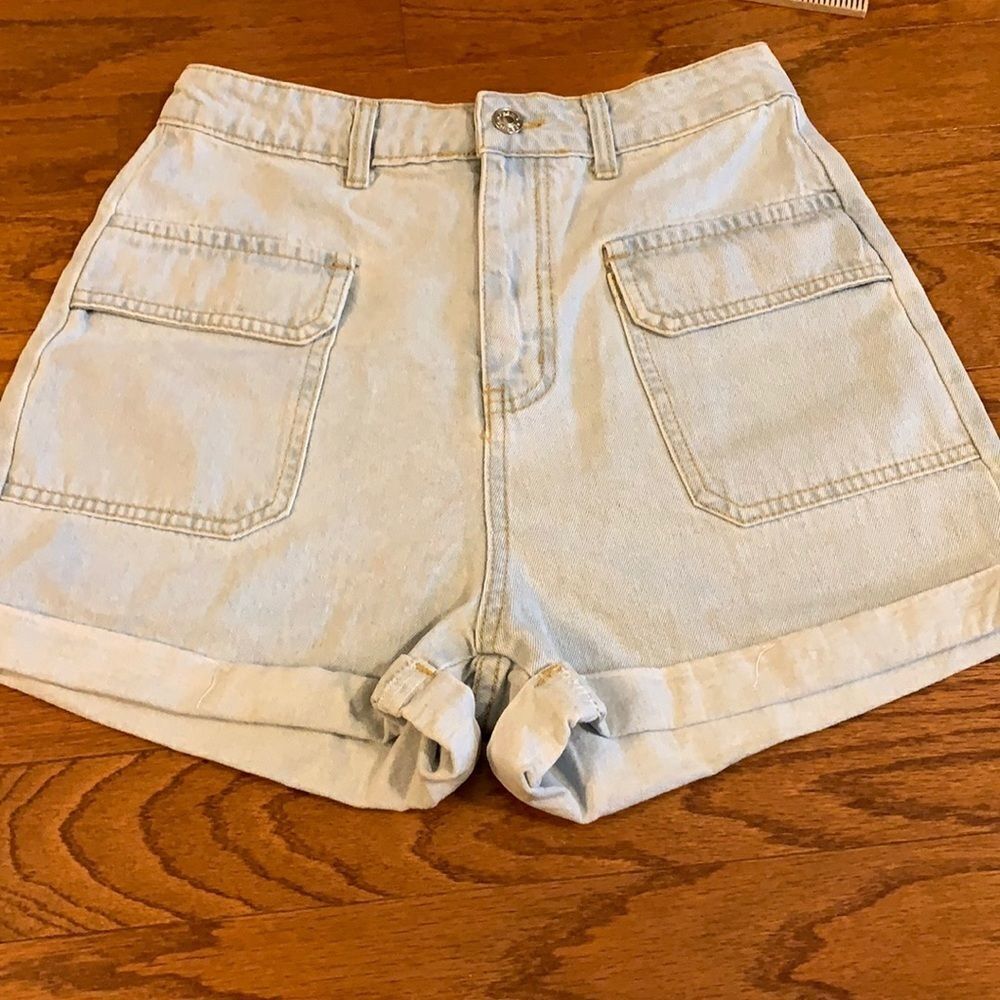 Size medium high waist shorts